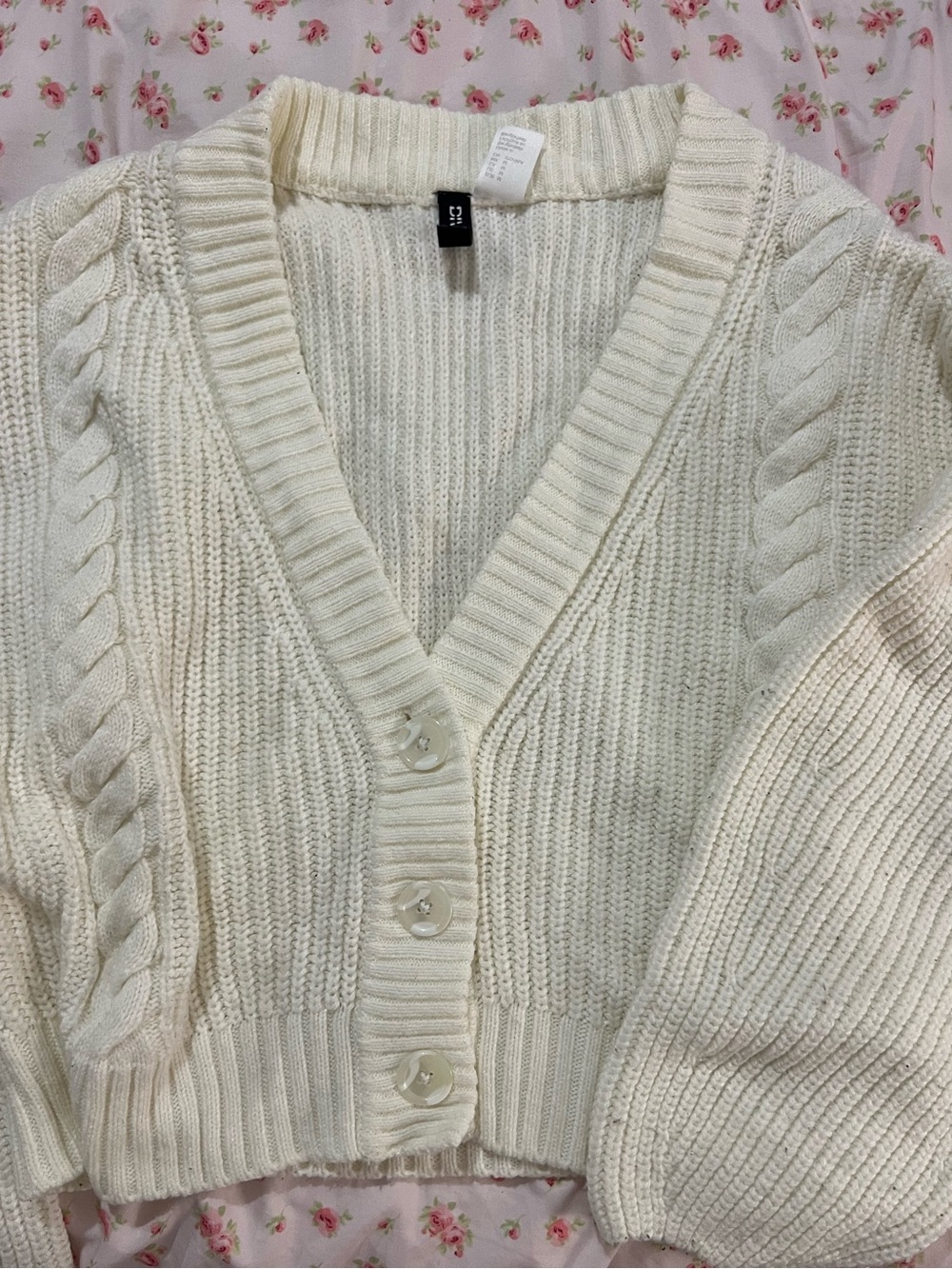 Divided Cream Cable Knit V-Neck Button Cardigan